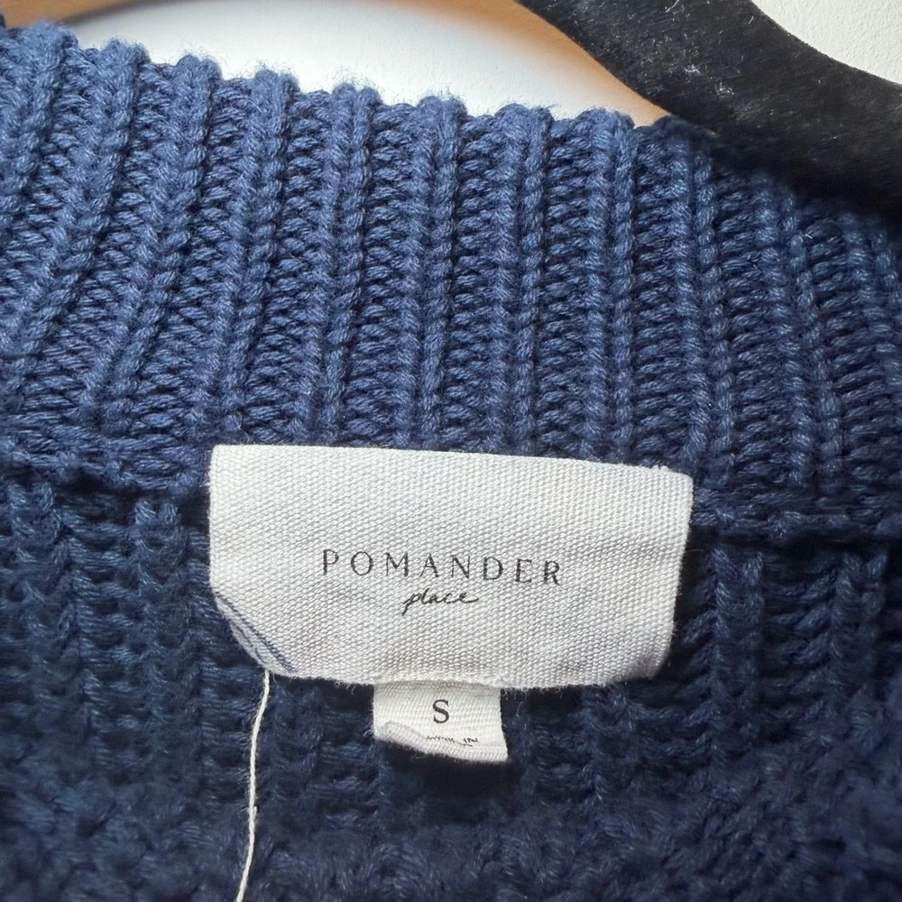 Pomander Place Deep Blue‎ Turtleneck Sweater